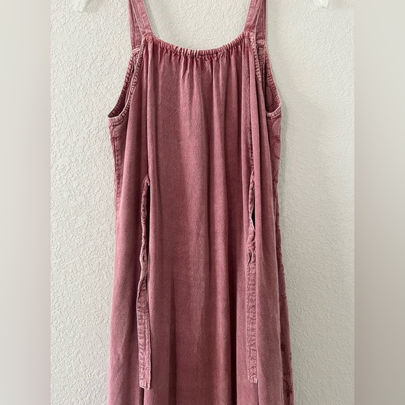 Vintage Cubicle Dress - Picture 7 of 9